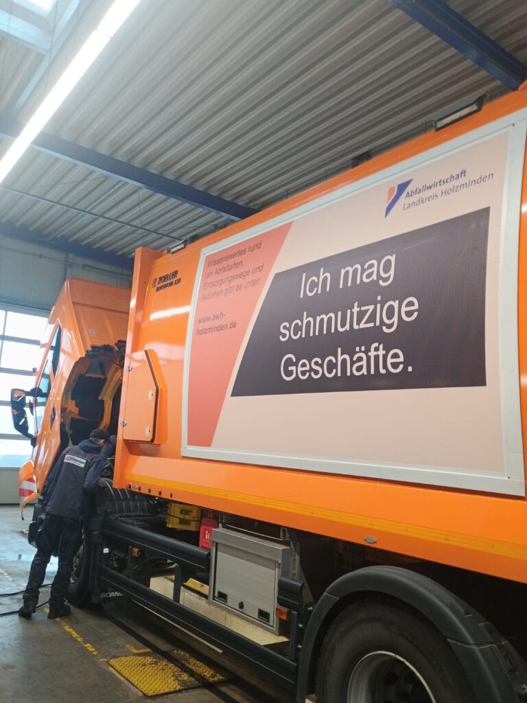 Graphikmontage Rahmensystem